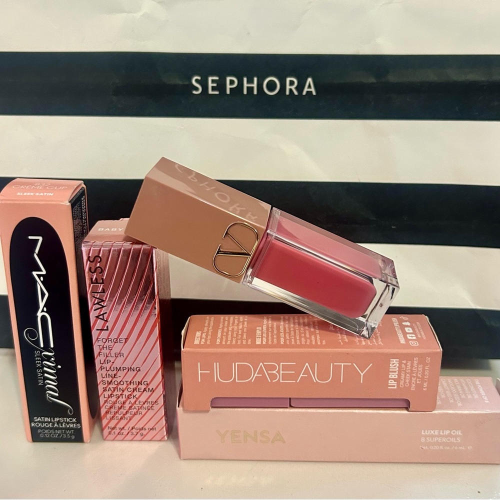 VALENTINO, HUDA, LAWLESS, MAC LIPPIES!